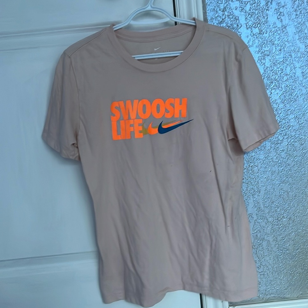 Nike tee
